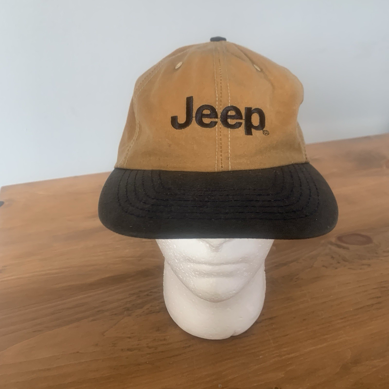Jeep Logo Hat 2-Tone Brown Black Embroidered Cap – Official Licensed
