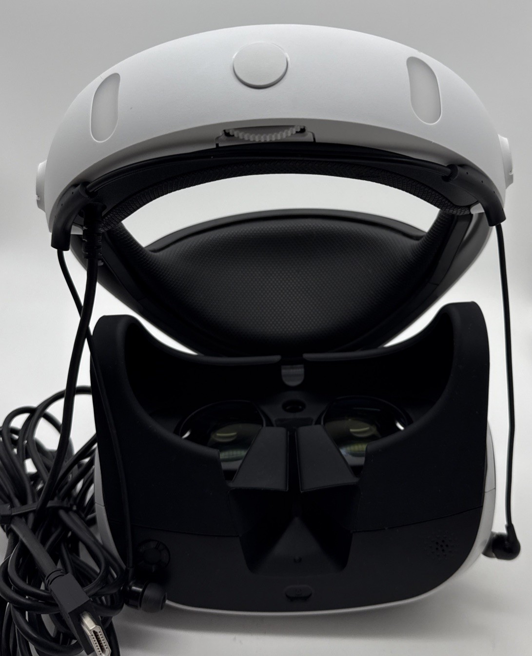 Sony PlayStation VR Virtual Reality VR Headset White CUH-ZVR2 NO POWER CABLE