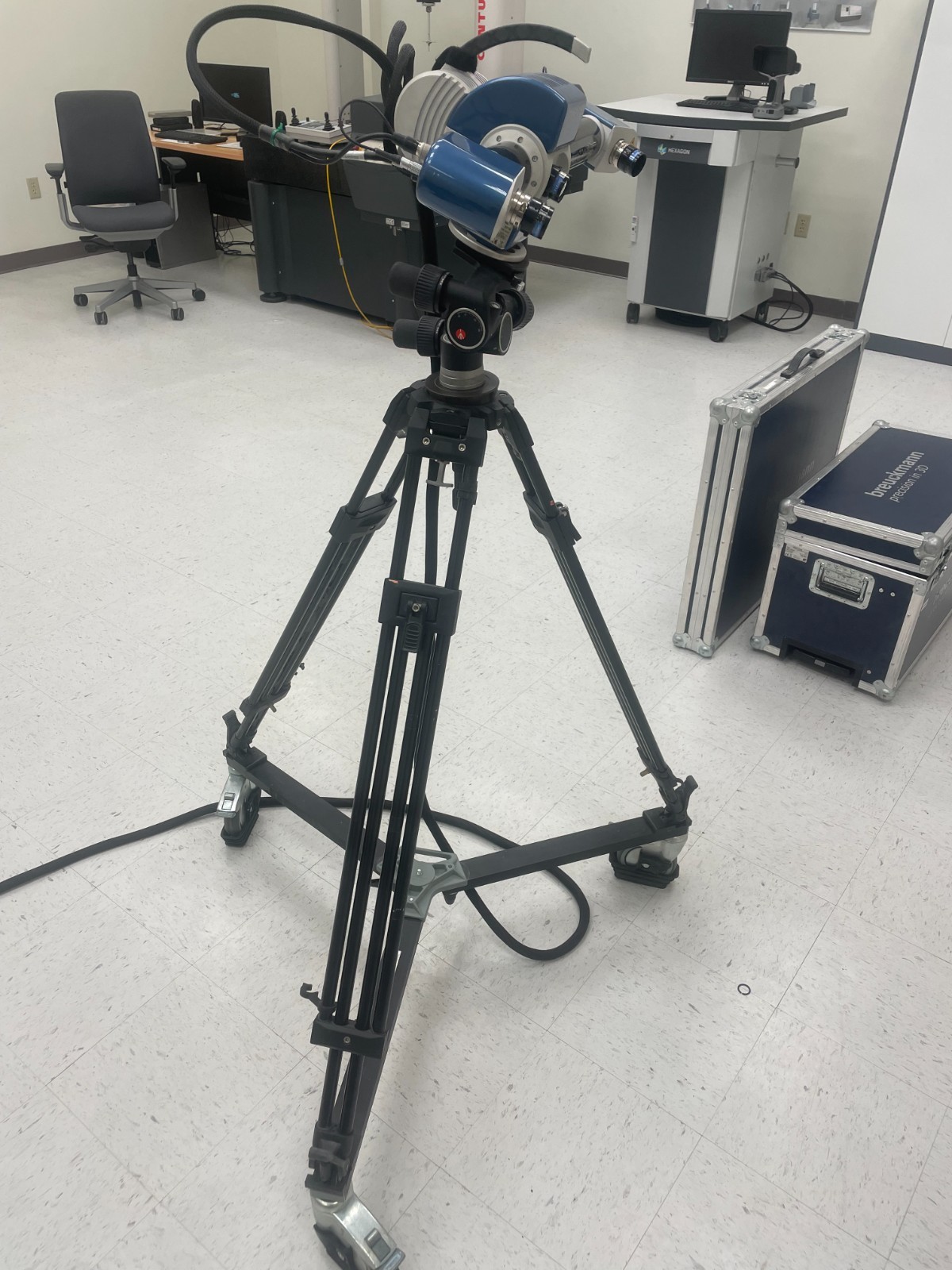 Breuckmann smartSCAN-HE 4MP Structured Light 3D Scanner