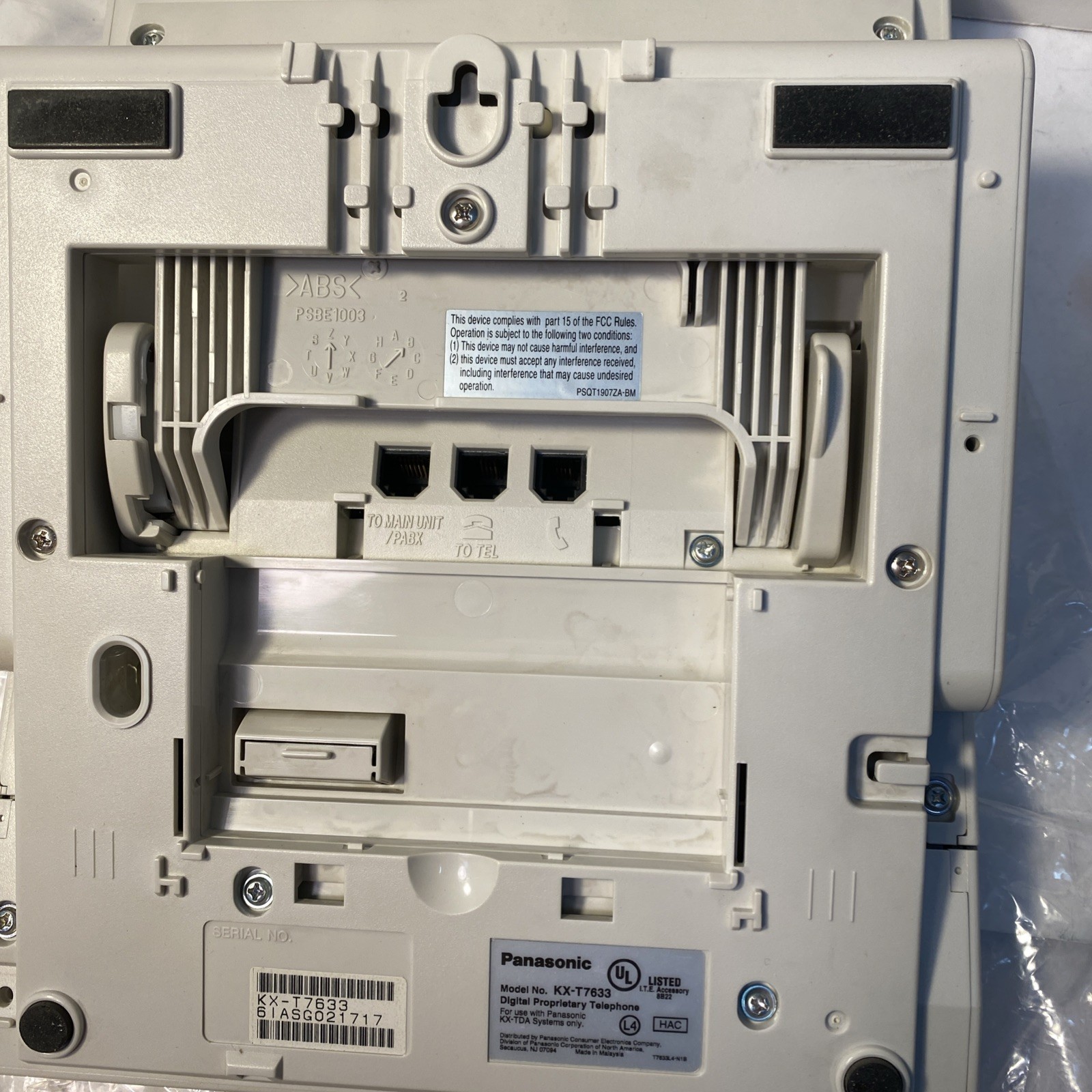 KX T7633 - Digital Super Hybrid System White SAME DAY SHIPPING NICE UNIT!!