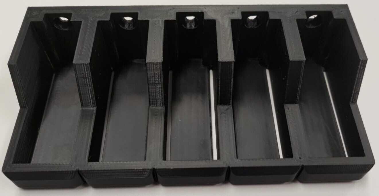 5-Slot Magazine Holder Wall Mounted Fits PMAG Magpul 223/556 Mag
