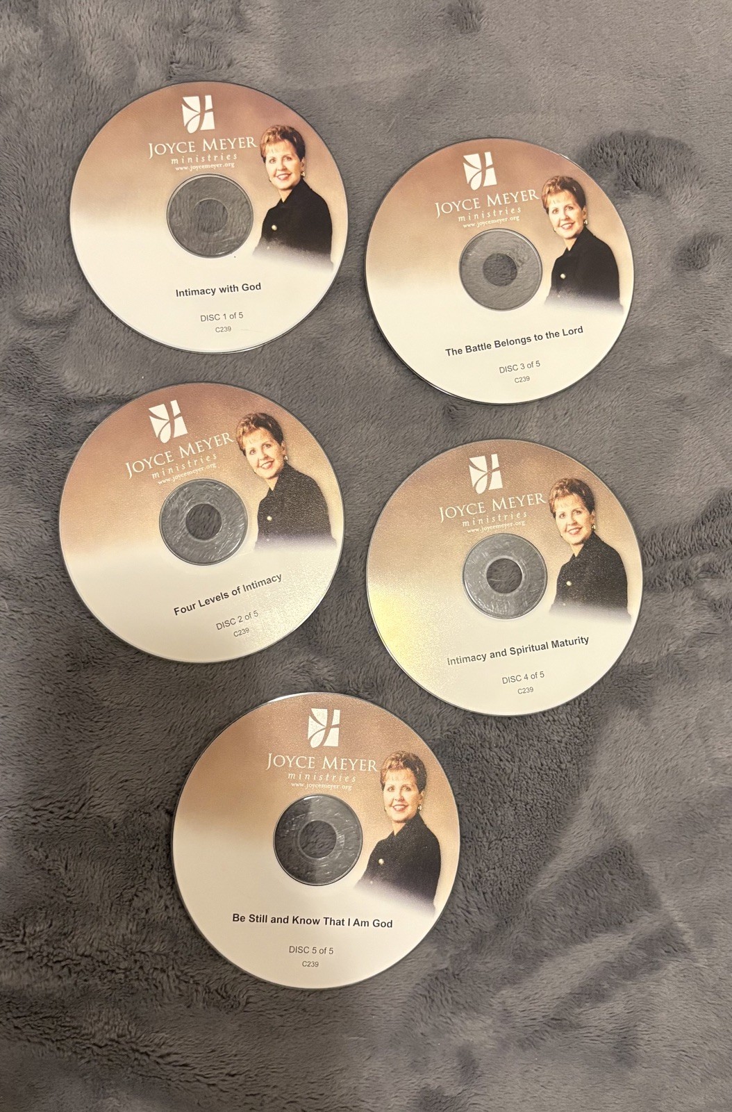 JOYCE MEYER ministries - 5 Disc CD Set (C239) PRE-OWNED GOOD OBO