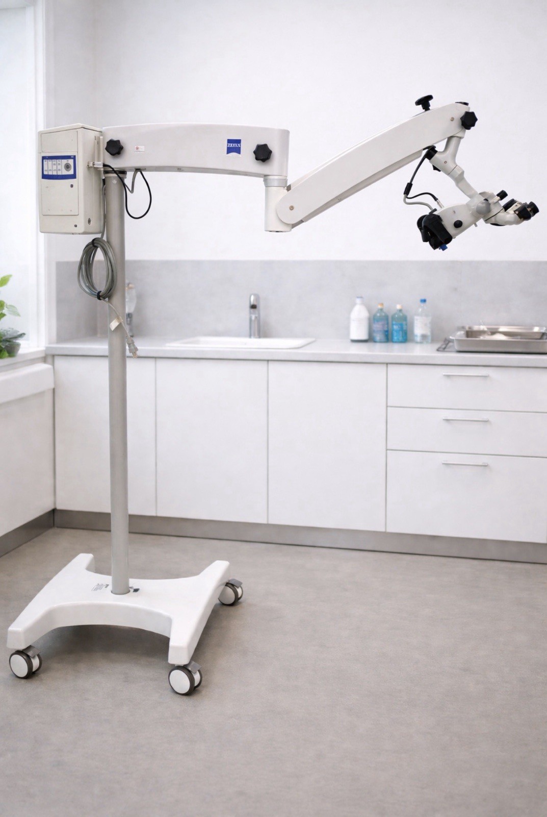 Carl Zeiss OPMI Pico Dental / ENT Microscope