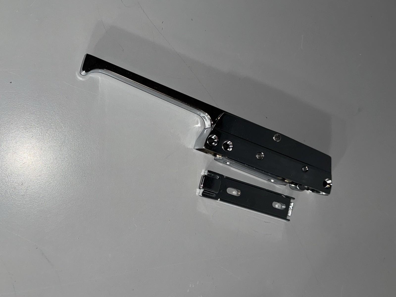 Food Warming Equipment Edgemount Door Latch Mag/Mech LTH-DR-MAG-MECH
