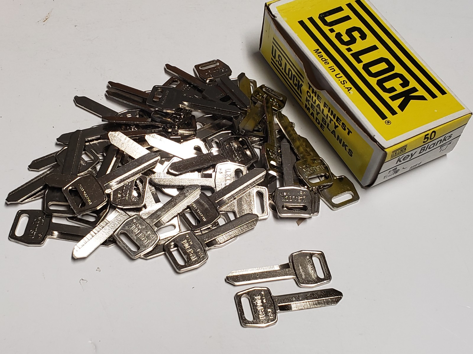 Vtg Lot of 50 U.S. LOCK Uncut Key Blanks - H51 - ILCO 1187FD, Taylor P27 - NEW