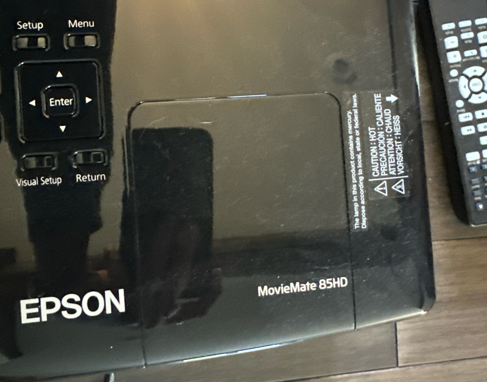 Epson MovieMate 85HD Projector Built-in DVD Player Speakers HDMI Bundle