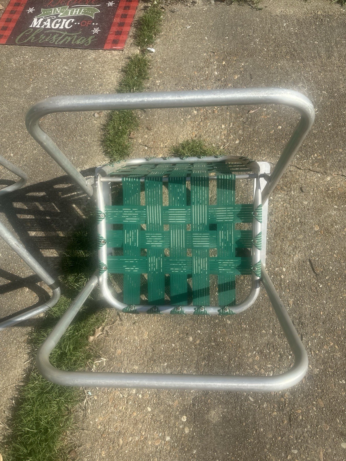 Vintage Folding Aluminum Lawn Chairs (2) Green And White