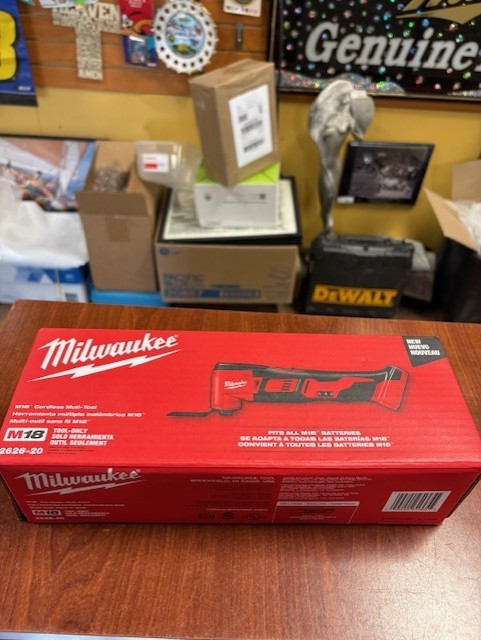 Milwaukee 2626-20 M18 Cordless Multi Tool (Tool Only)