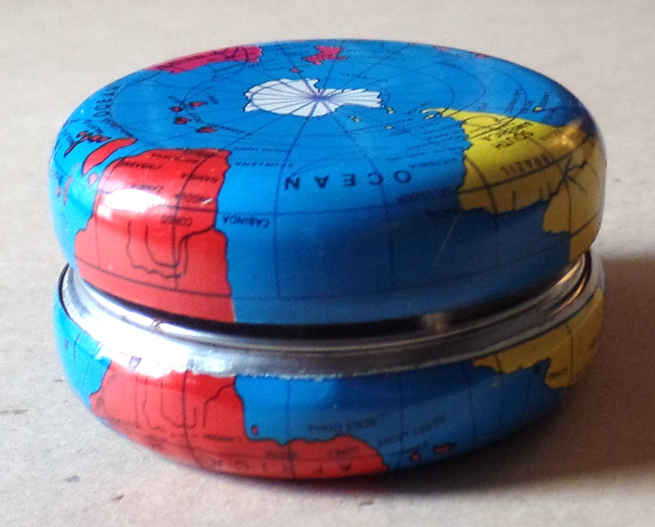 Vintage Distressed Metal EARTH YOYO without String