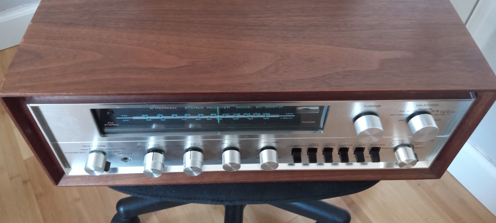 Pioneer Sx-1000TW stereo receiver