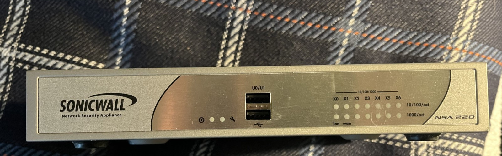 SonicWall NSA 220 FireWall With Power Adapter
