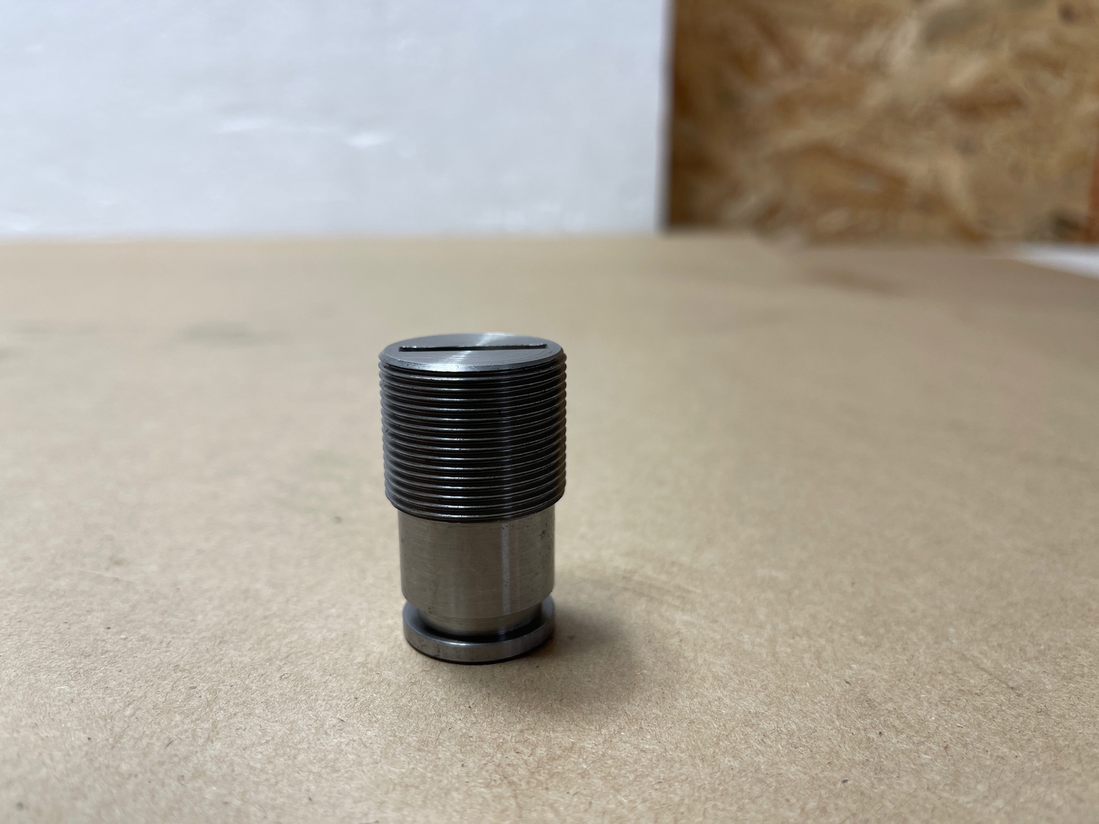 Parker 391-0586-002 Hydraulic Control Valve Set Screw Adjusting 1.00-20x0.81L