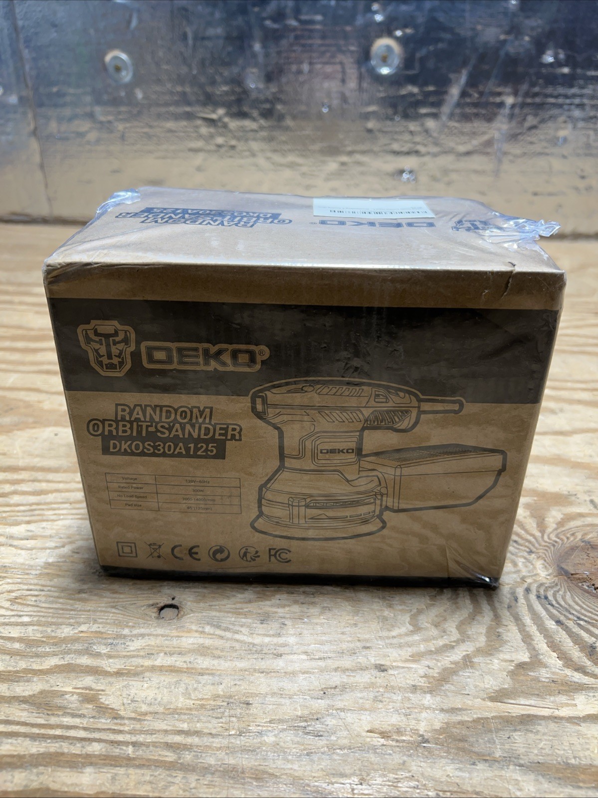 Deko Random Orbit Sander DKOS30A125 RED