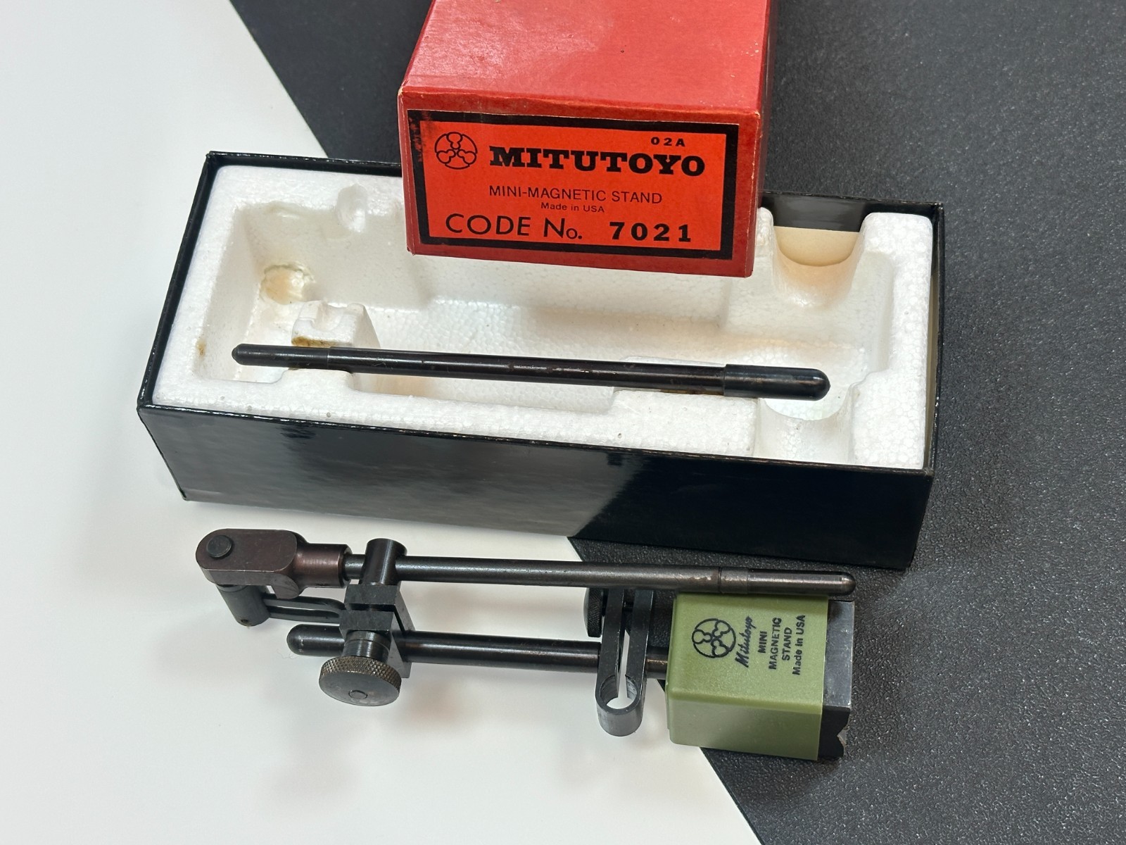 🇺🇸 Mitutoyo USA Made 7021 Mini Magnetic Stand for Dial Test Indicators, NOS