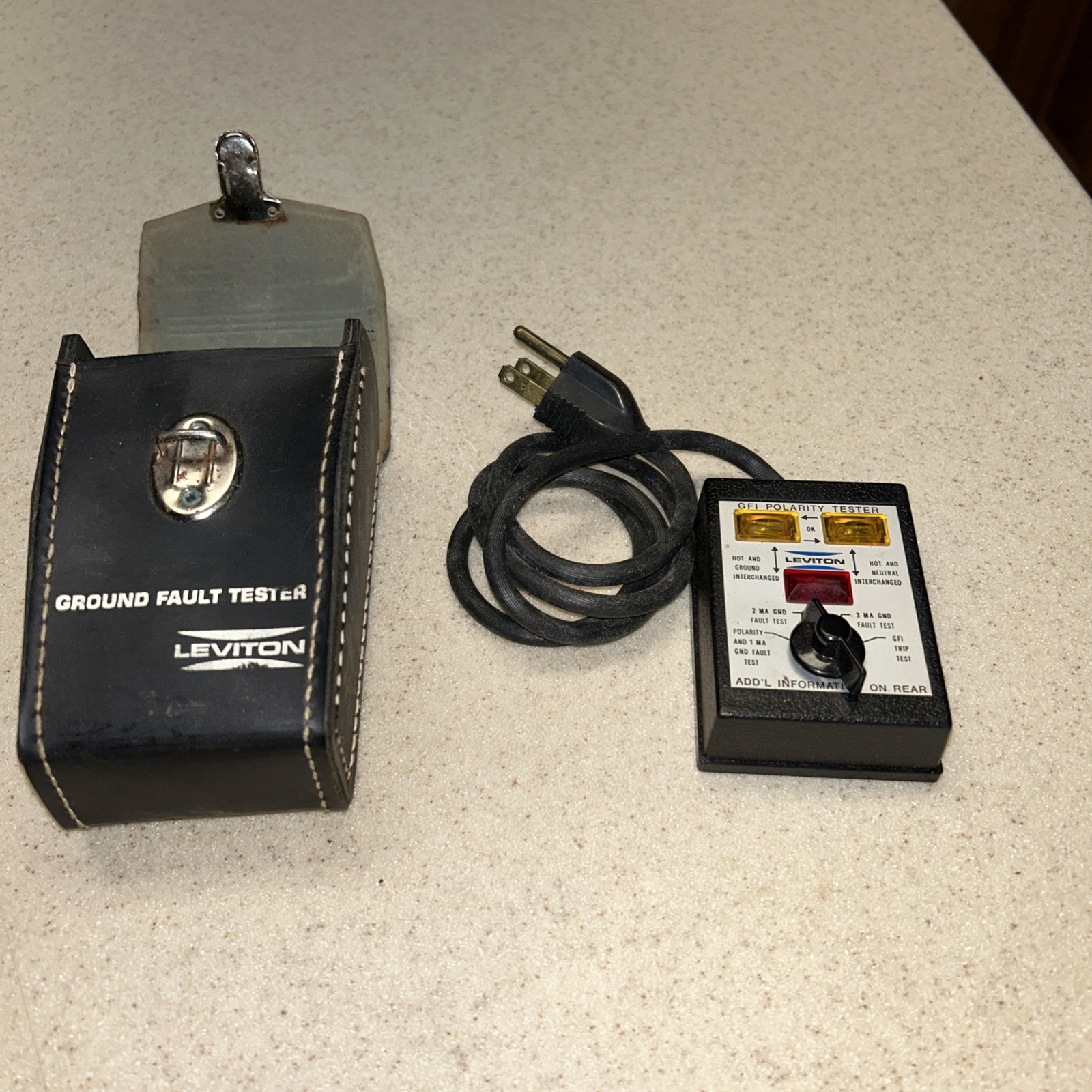 Leviton 6185 Ground Fault Tester/GFI Polarity Tester With Case