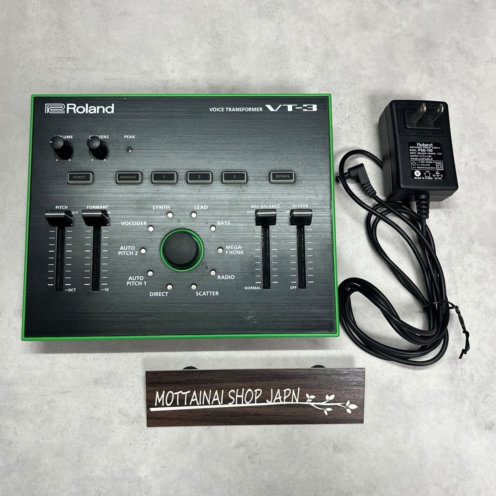 Roland AIRA VT-3 Voice Transformer Effects Processor Adapter Work Tested Good!!