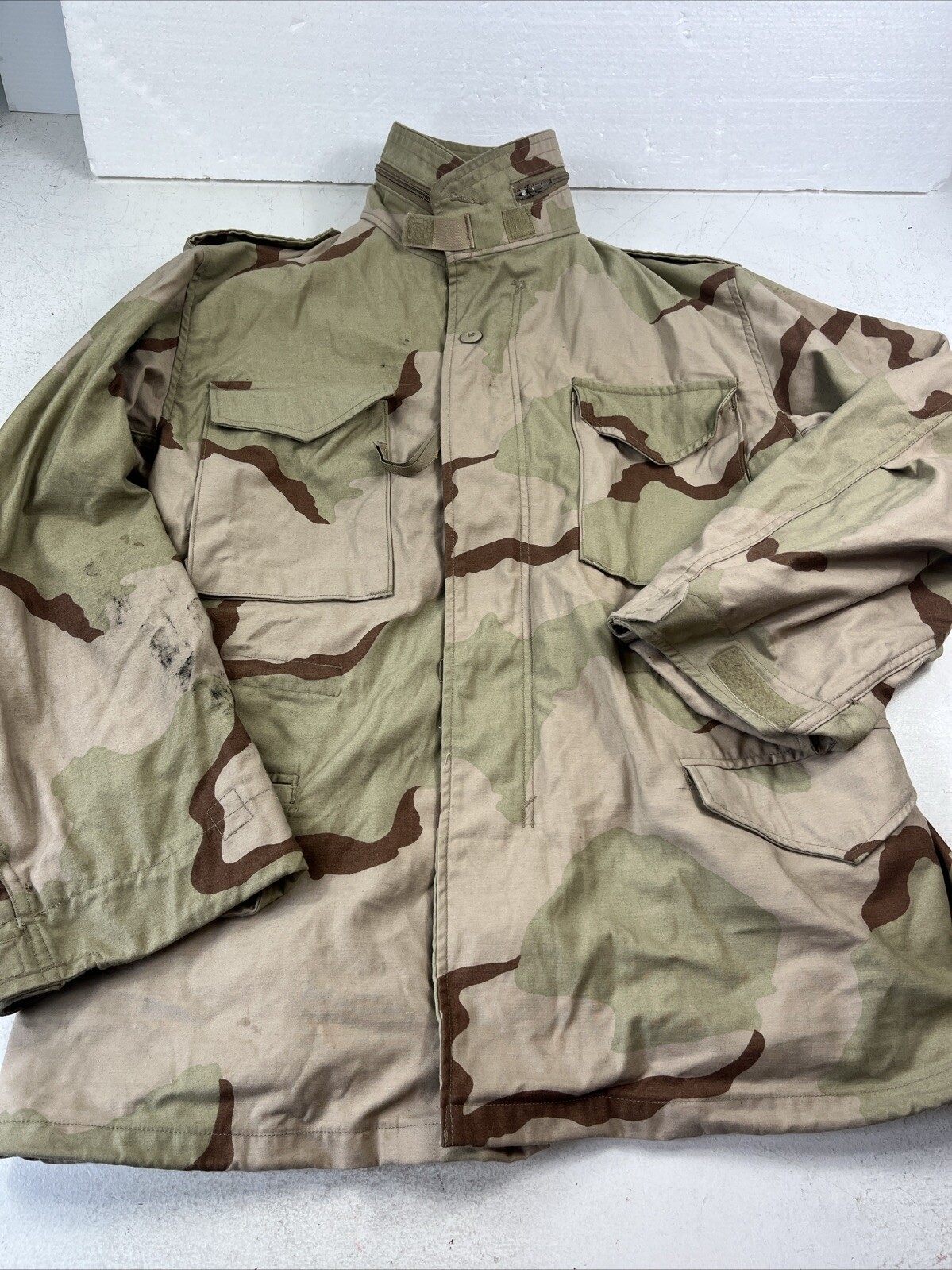 Dessert Camo Coat Cold Weather Medium Regular Military Coat Heavy