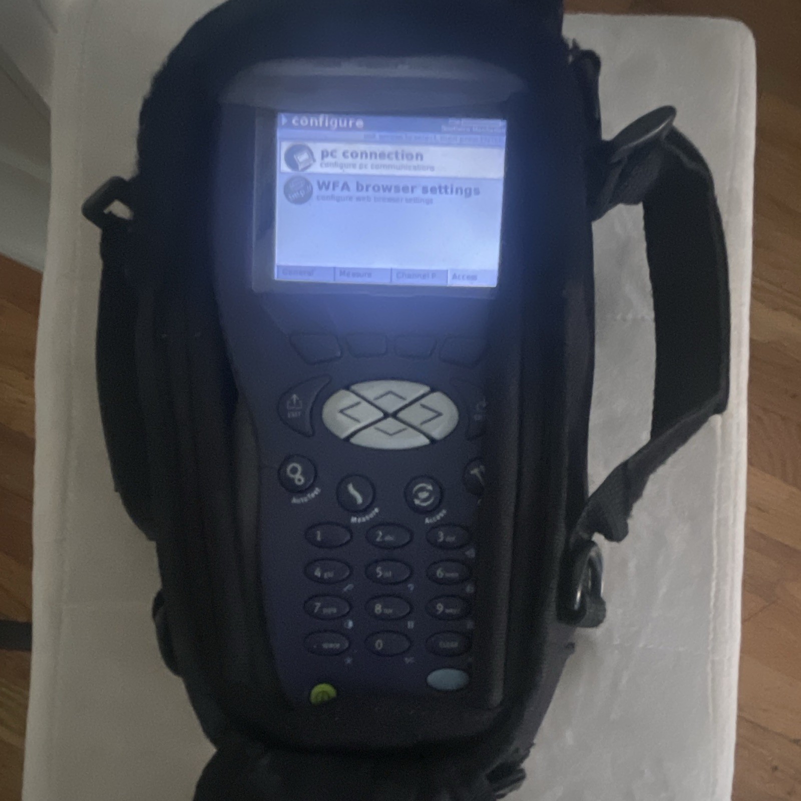 JDSU HST-3000 Handheld Cable Tester Field Test Unit with Carry Case