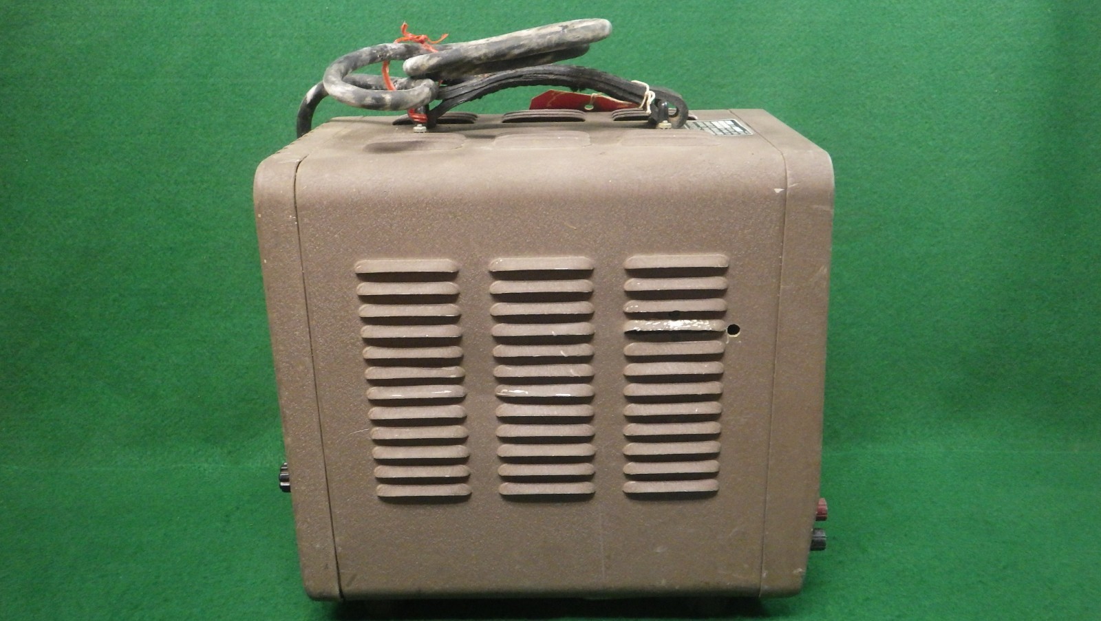 Vintage Hewlett Packard 400D Vacuum Tube Voltmeter Powers On/Untested #2
