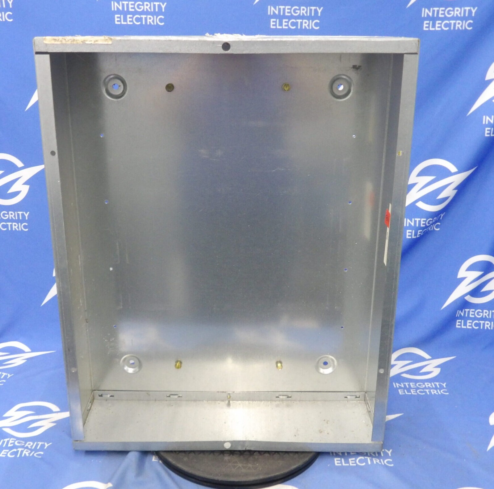 NOS GE AB25B 26 x 20.5 x 7 Type 1 Series A Panelboard Enclosure + 1 Year Warr...