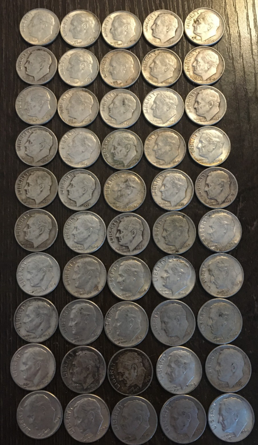 Lot of 50 90% silver 1940’s-1964 Roosevelt dimes, some are Uncirculated (F276)