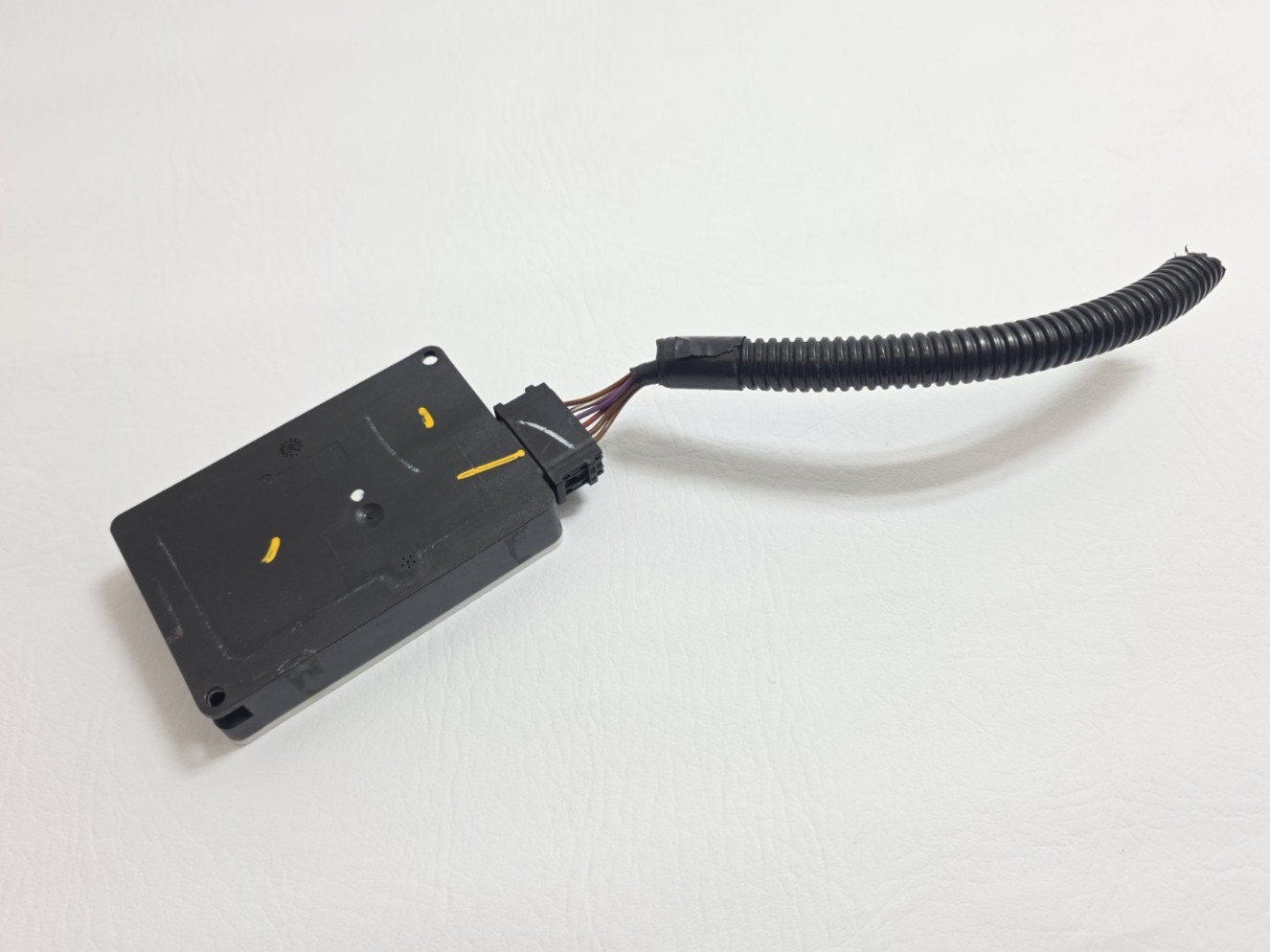 2011-2013 Chrysler Dodge Jeep Blind Spot Detection Sensor 56038942AA OEM