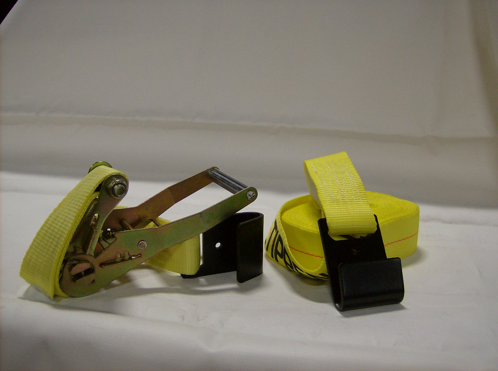 2" Ratchet Cargo Strap 2" x 30' - Flat Hook *Case of 10* Working Load 3,333 lbs.