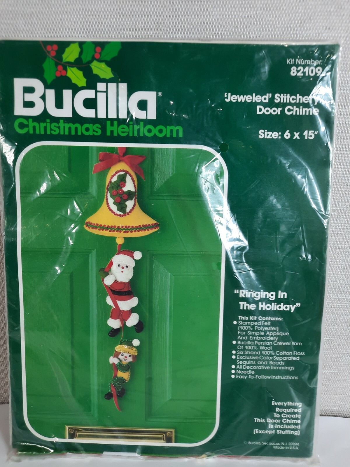 Vtg Bucilla Jeweled Stitchery Door Chime Kit - Ringing In The Holiday #82109