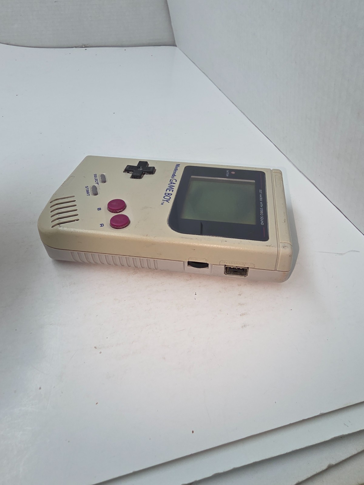 Powers On & works has Sound Gameboy Original DMG-01 Console Could use new LCD C6