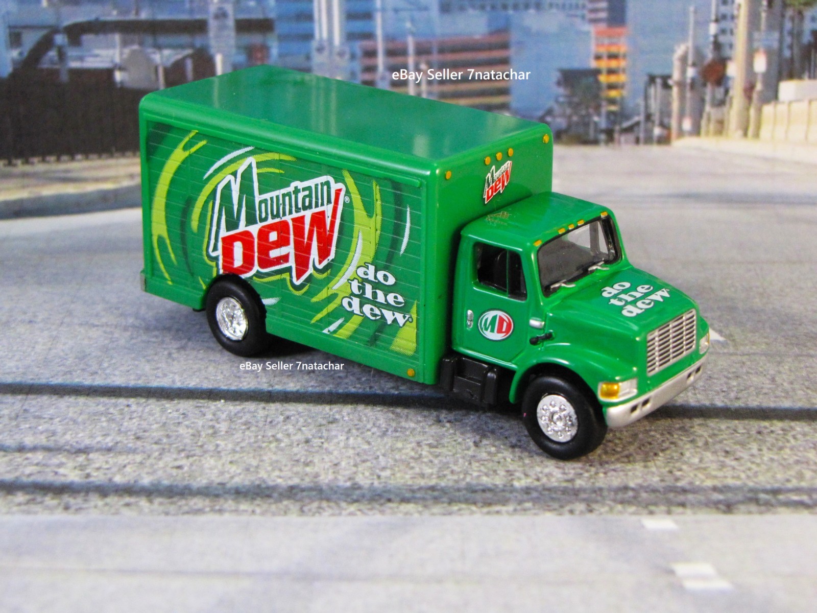 1990-2001 International Mountain Dew Beverage Delivery Truck