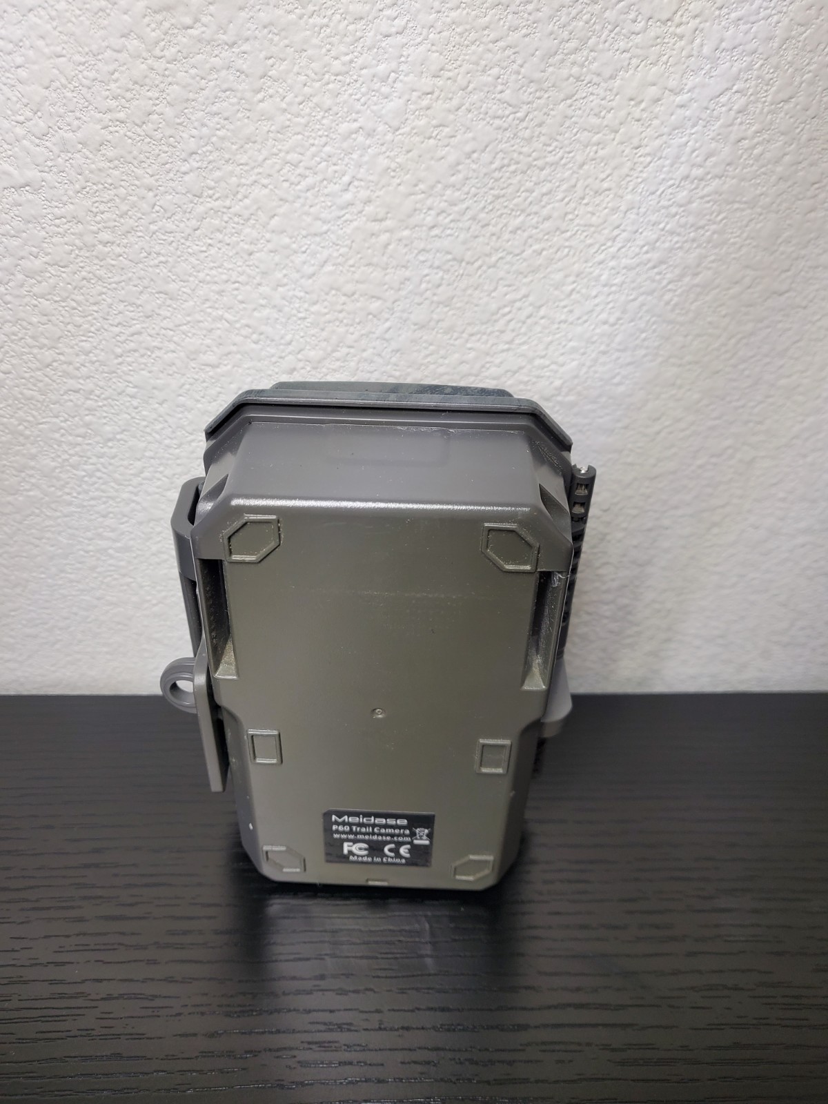 Meidase P60 Trail Camera Gray Plastic Card Reader Battery Powered