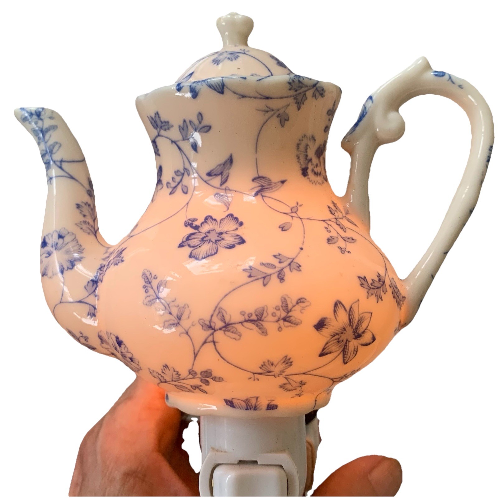 Vintage Porcelain Teapot Kitchen Night Light Floral Blue White Bulb 5” H X 5” W
