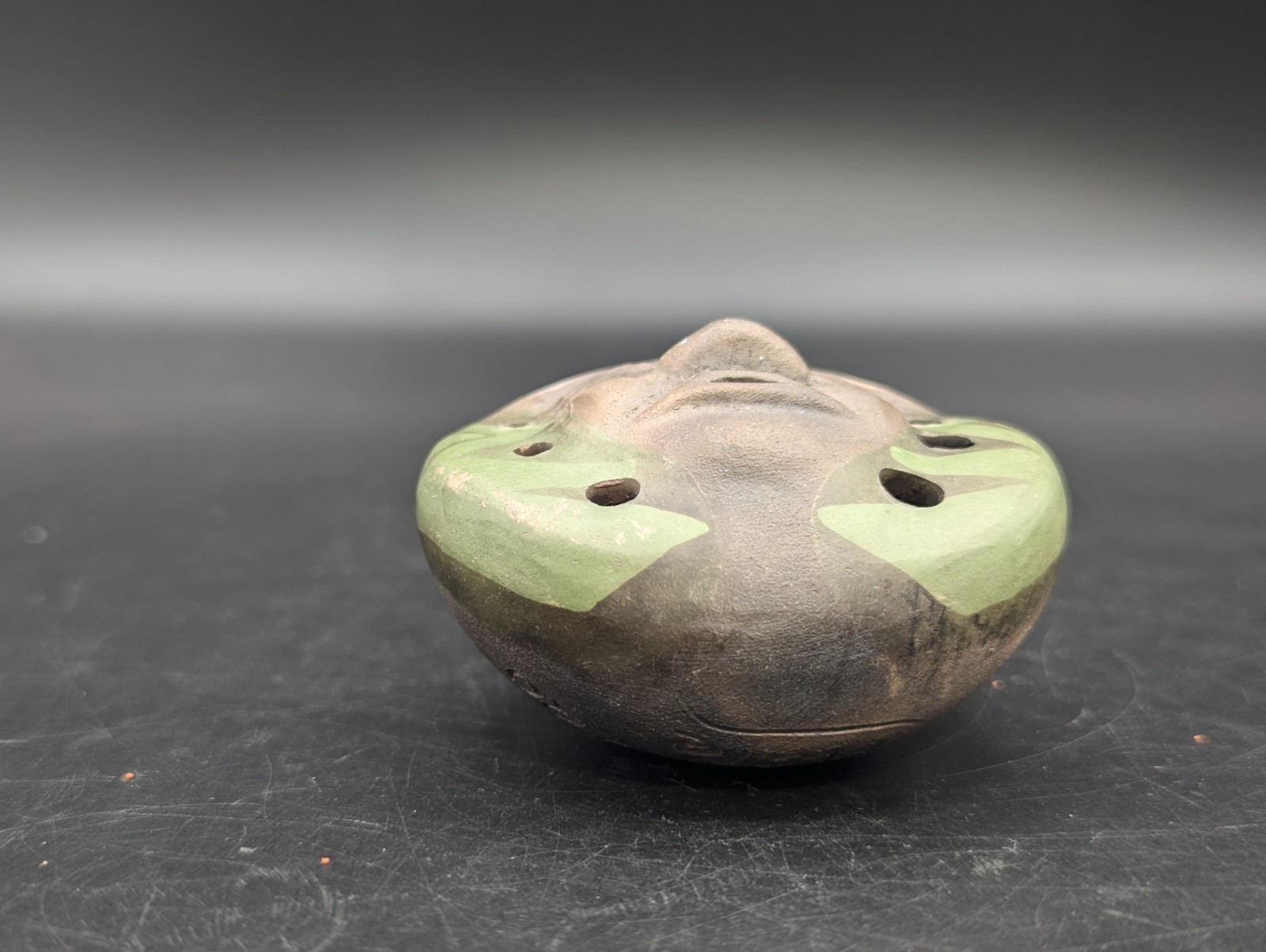 GUERRERO CHILE ART POTTERY FACE FLUTE/WHISTLE