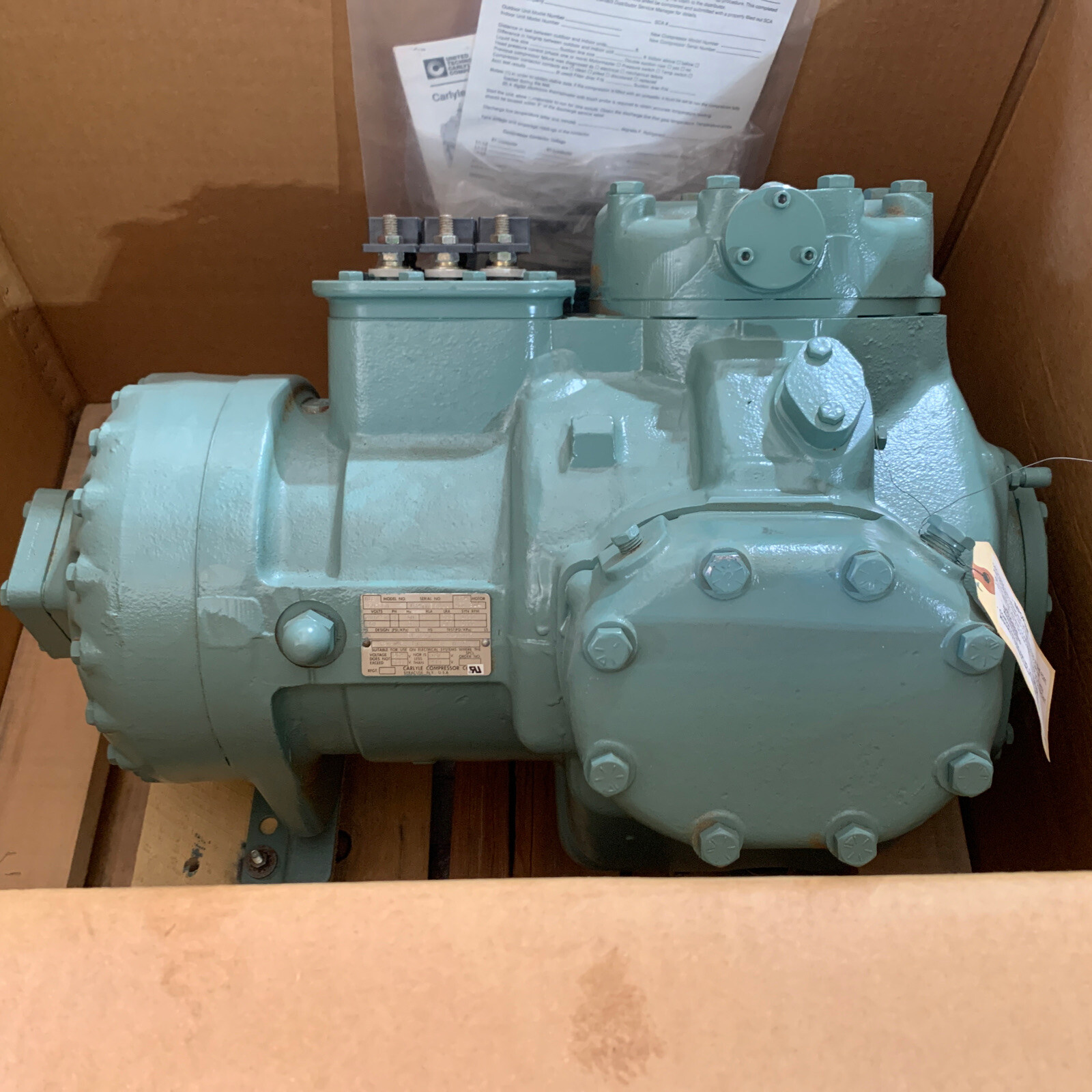 CARLYLE 06EX-250-360, 3 Ph,208/230,SEMI-HERMETIC COMPRESSOR, REMANUFACTURED