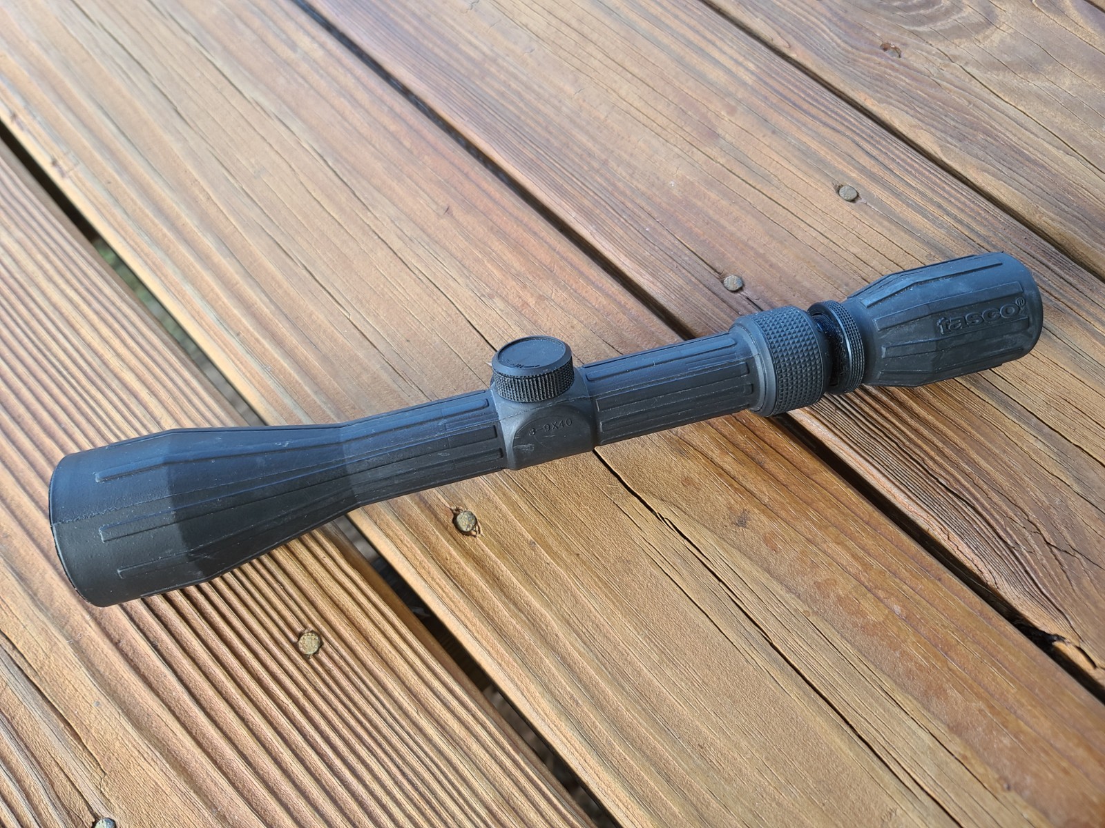 Tasco 3-9x40mm Rubber Armored Rifle Scope RC39x40A similar to Colt HBAR optic
