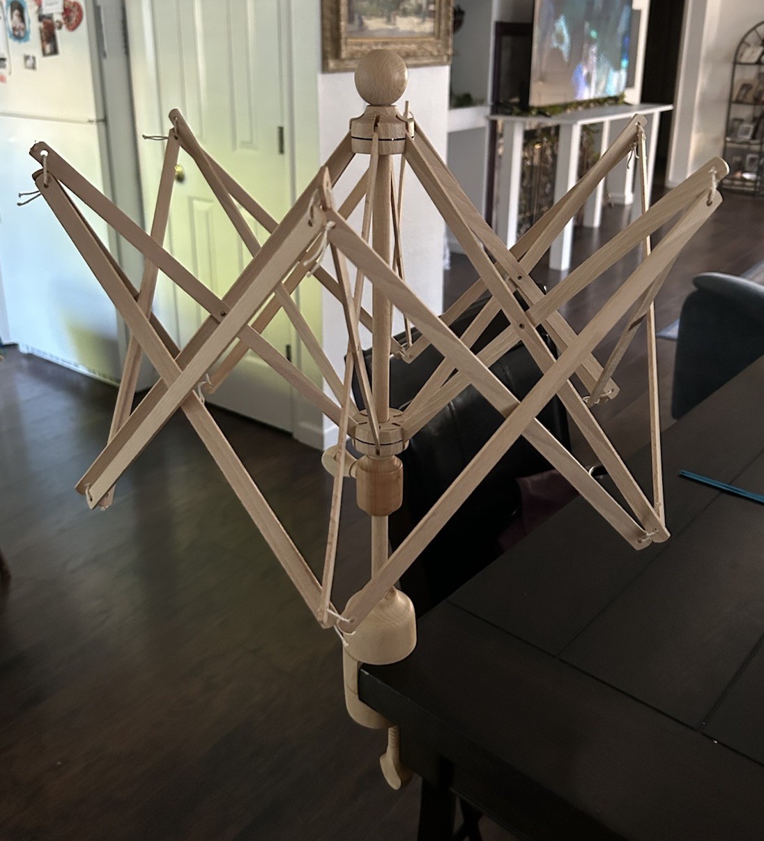Large Wood Yarn Winder, Wooden Umbrella Style Yarn Winder, Wood Yarn Spinner 24”