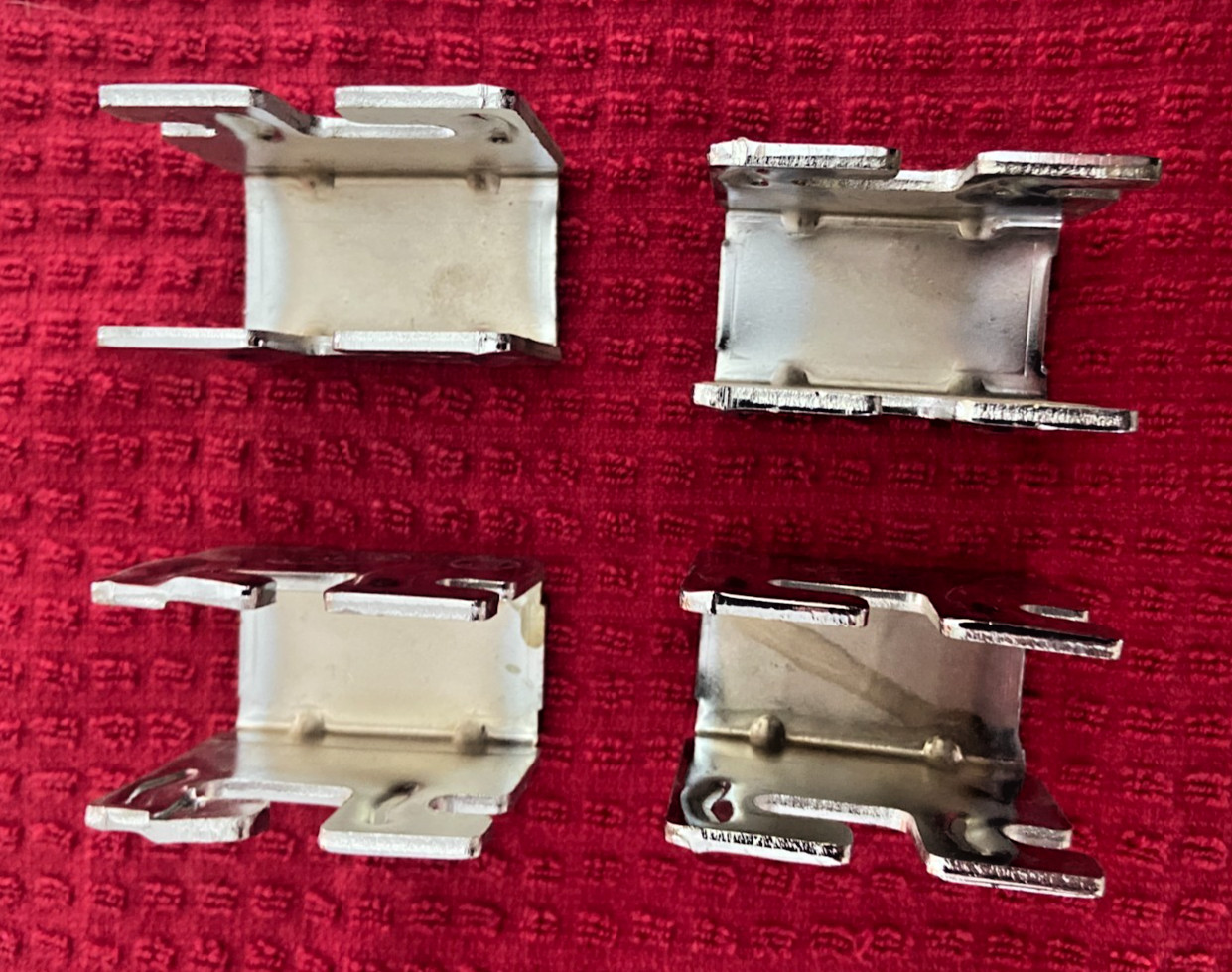 4 pc.ADAPTA plus wire shelf clips for Cari-all(PCC) and Corner "S" Hools(PBC200)