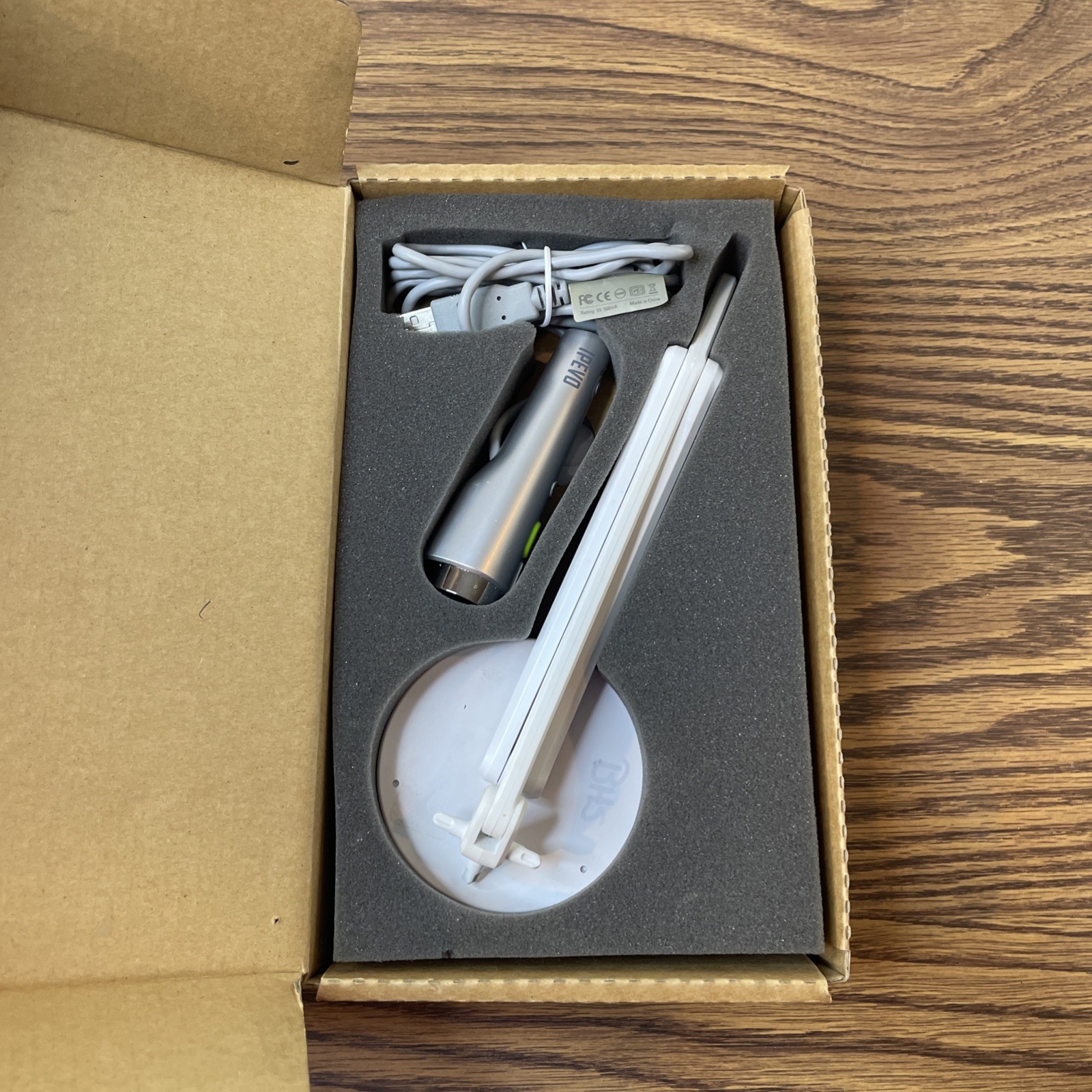 IPEVO P2V USB Doc Camera – Easy Setup, Great Quality 2MP, Autofocus & Macro