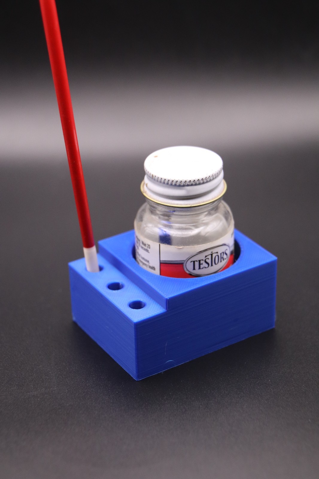 Round Glue Bottle Caddie With Brush Holders in Blue!