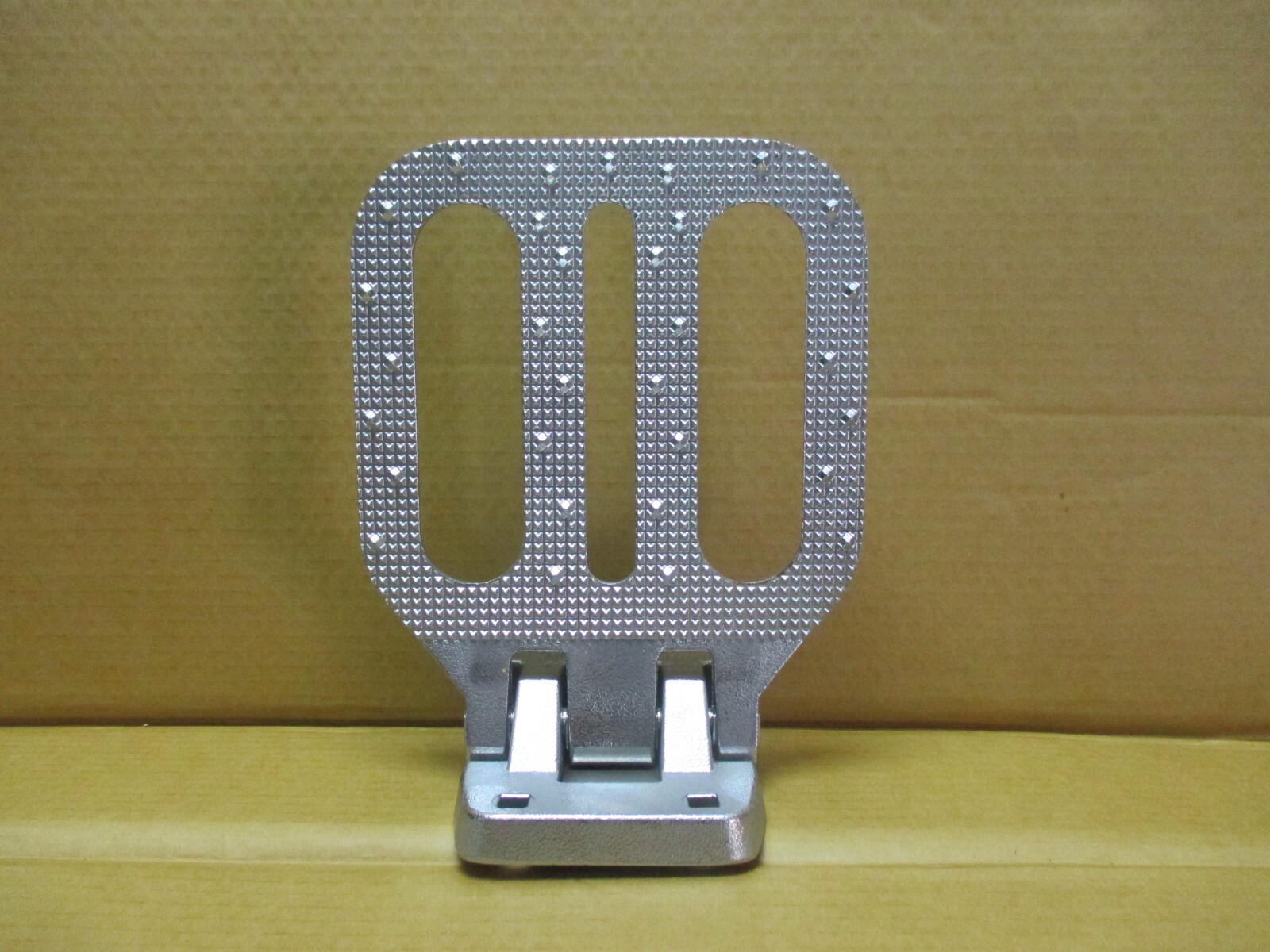 LFS46CH LARGE FOLDING ALUMINUM STEP FIRE TRUCK PARTS NEW