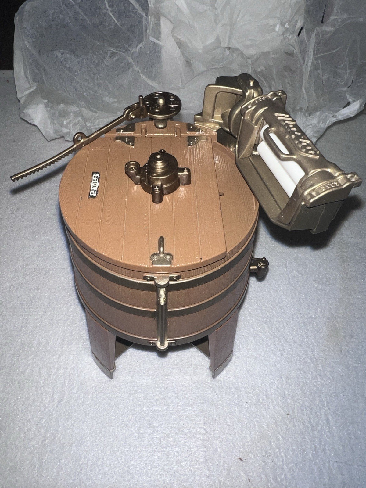 Ertl Maytag Heritage Washing Machine Model