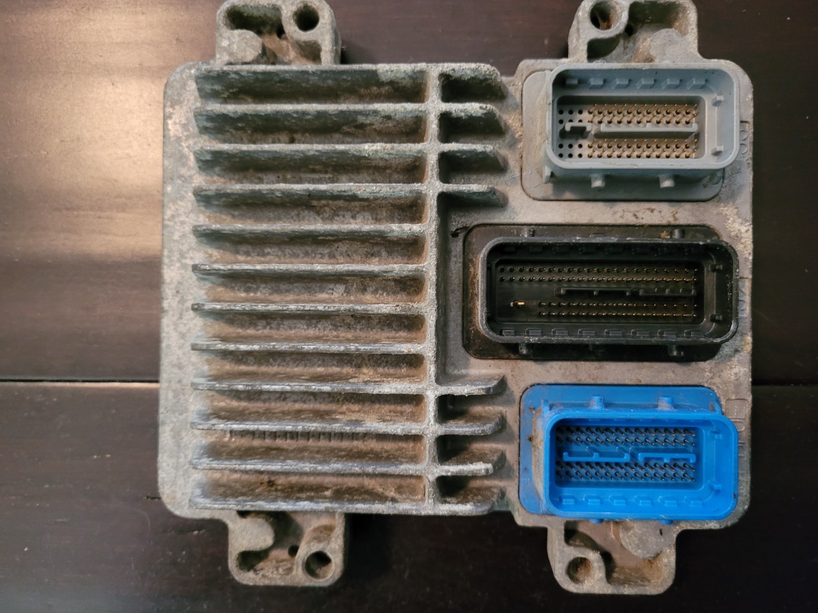 USED 2004-2006 Chevy Colorado/GMC Canyon Engine Control Module (12569773)