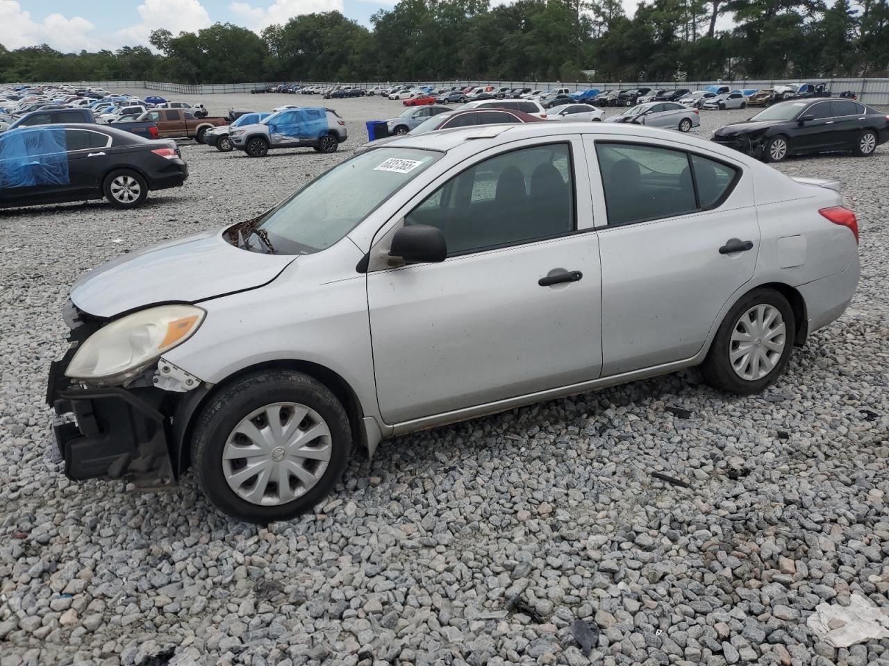 VERSA 2014 Glove Box 4841012