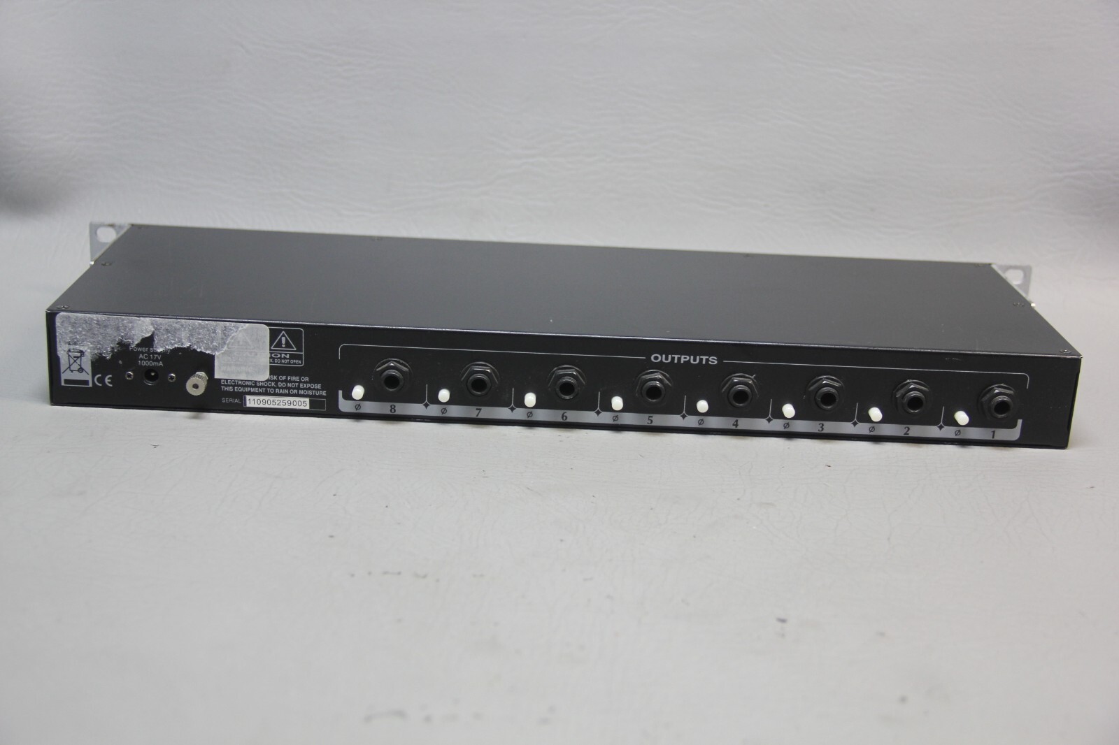 SM PRO AUDIO ENHANCED 8 CHANNEL PREAMP PRE-AMPLIFIER PR8E MISSING KNOBS