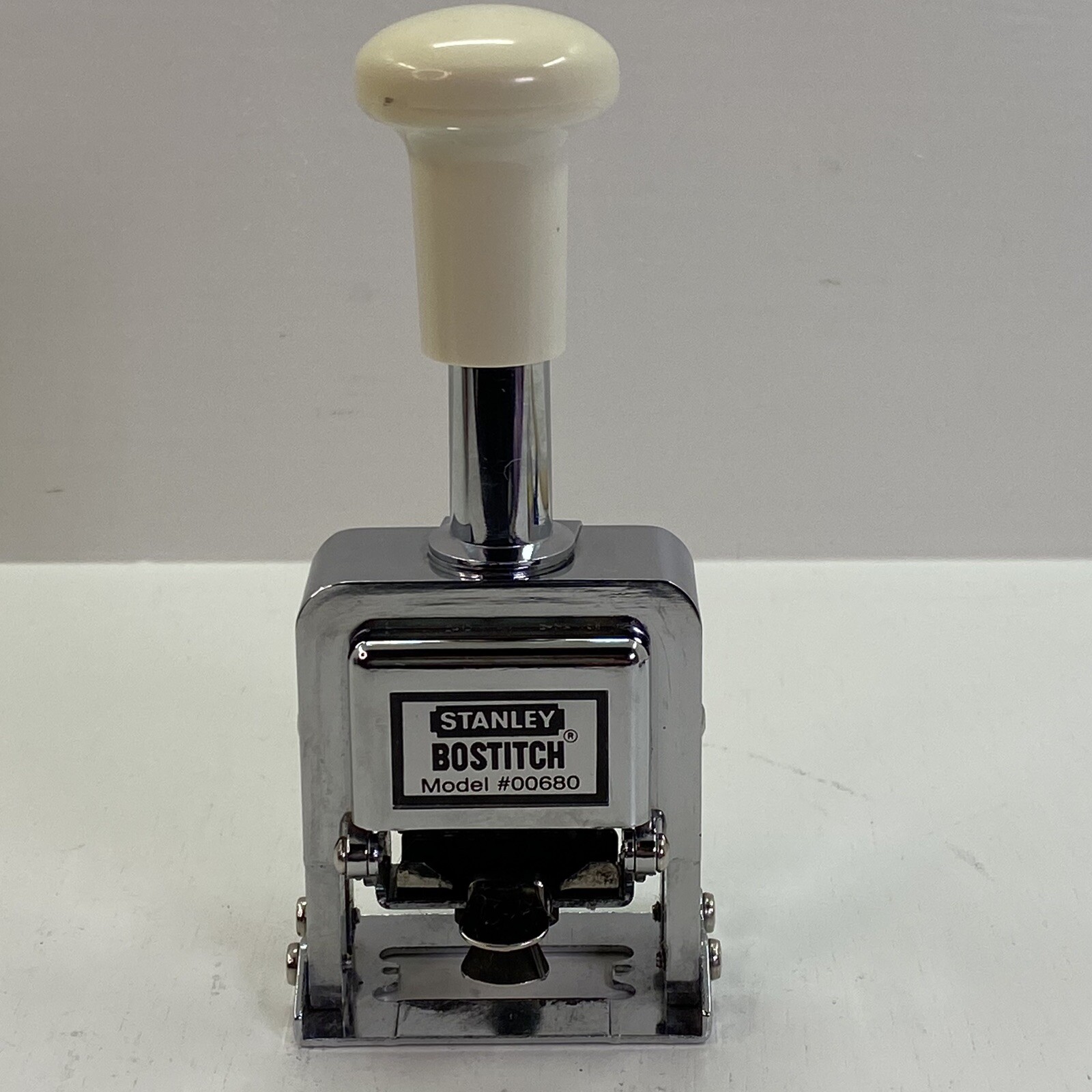 Stanley Bostitch Six Wheel Numbering Machine Stamp Model No. 00680 Taiwan