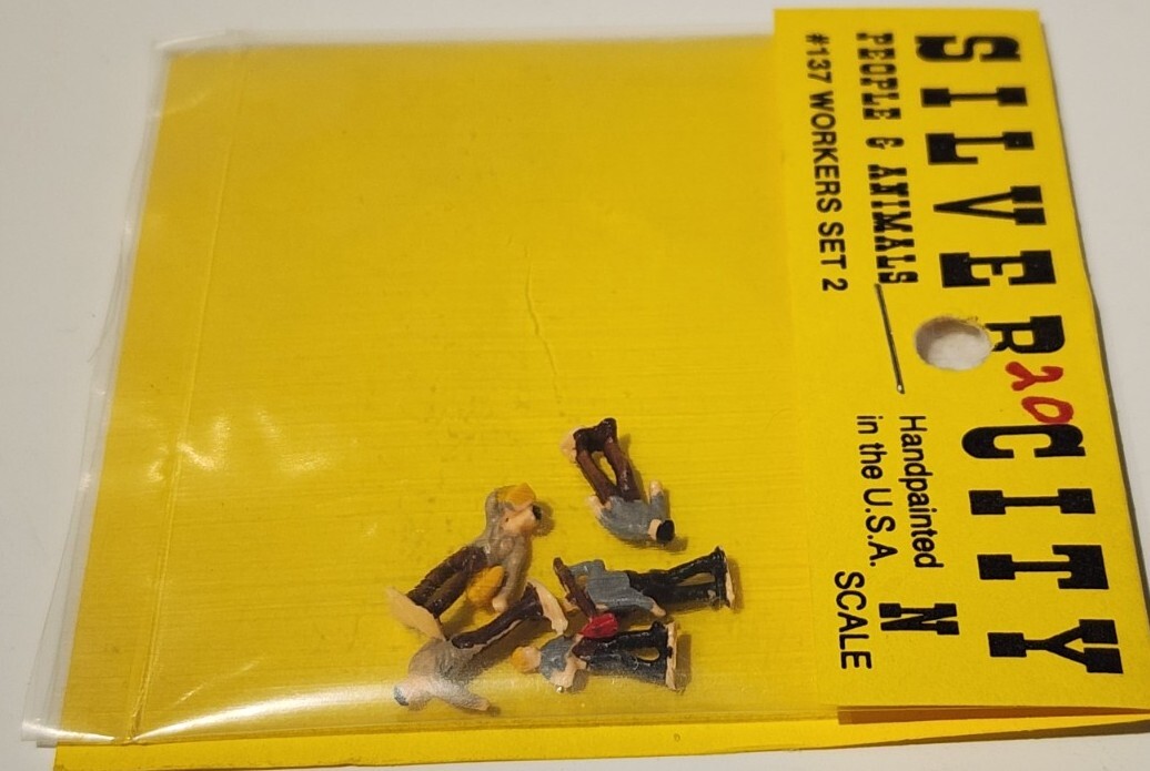 Silver City N Scale Figures Set #137 Workers Set 2