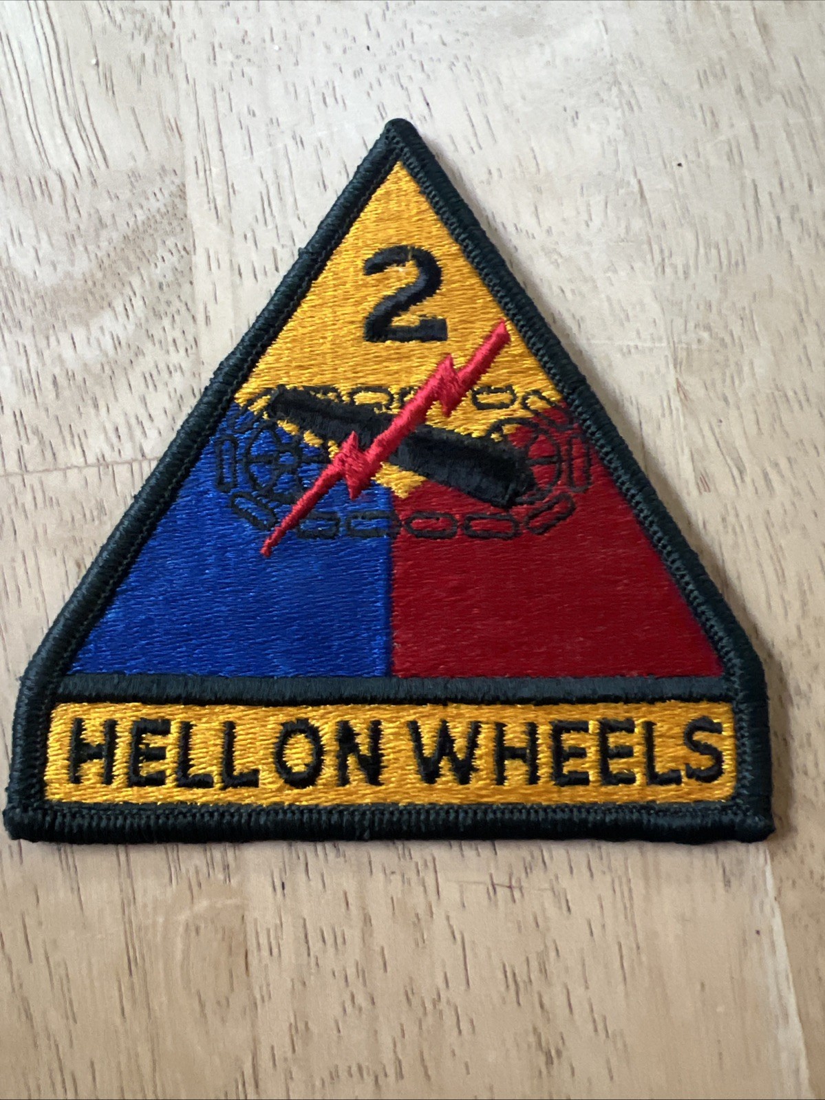 2nd Armored Division U.S. Army Shoulder Patch Insignia