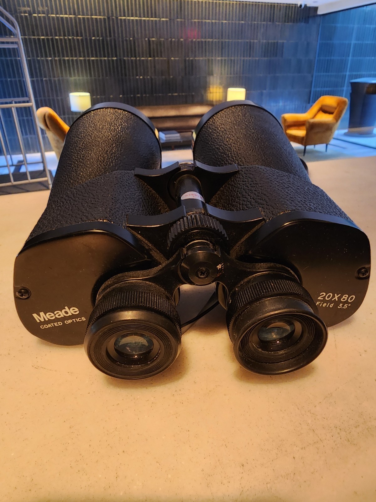 Meade 20x80 coated optics binocular