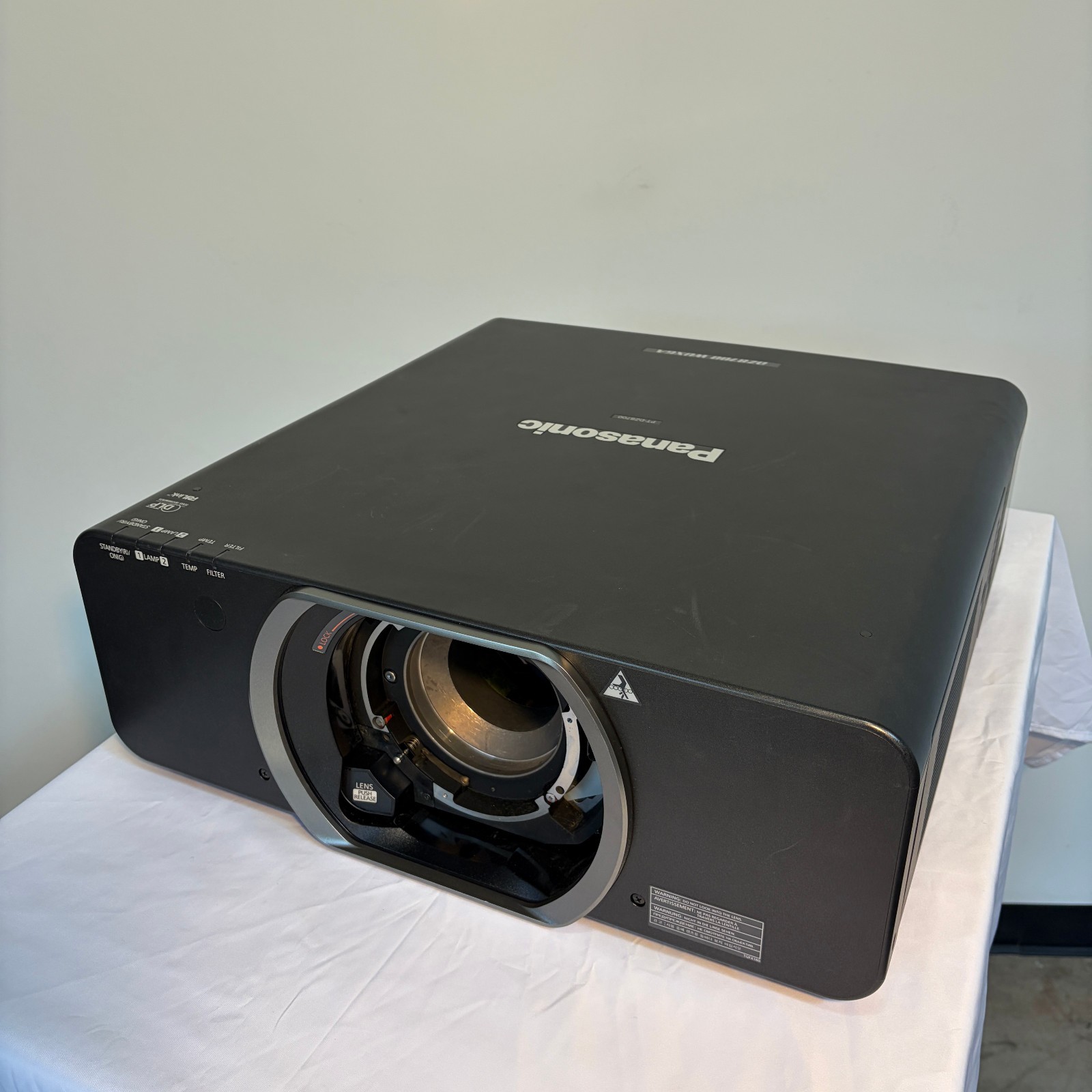 Panasonic PT-DZ8700 10,000-Lumen WUXGA Large Venue Projector