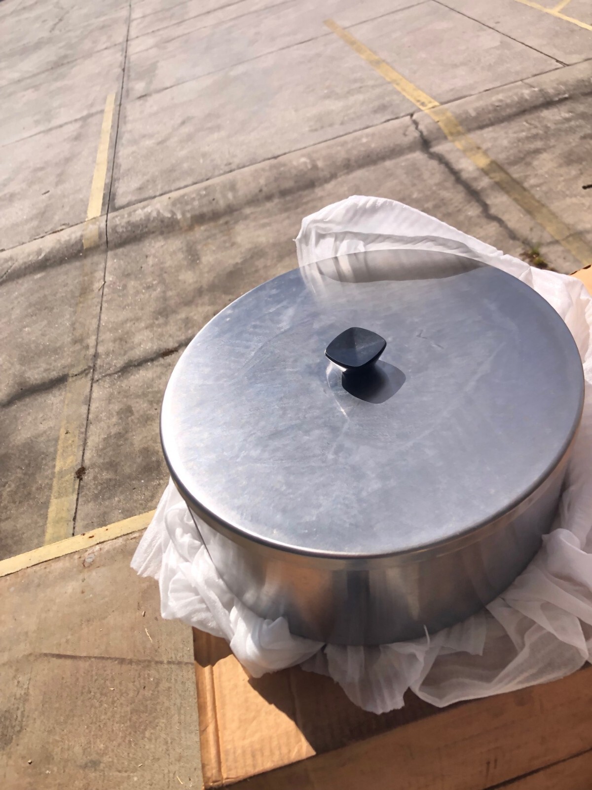 APW Lowerator cover for APW models L-10, SL-10, and HL-10